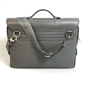 LOUIS VUITTON M32641 Taiga Vasili PM 2-Way Shoulder Bag/Briefcase in Leather,...